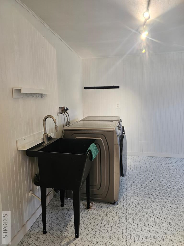212 Pine Street Property Photo 57