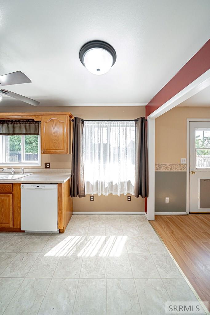 1072 Hillview Avenue Property Photo 13
