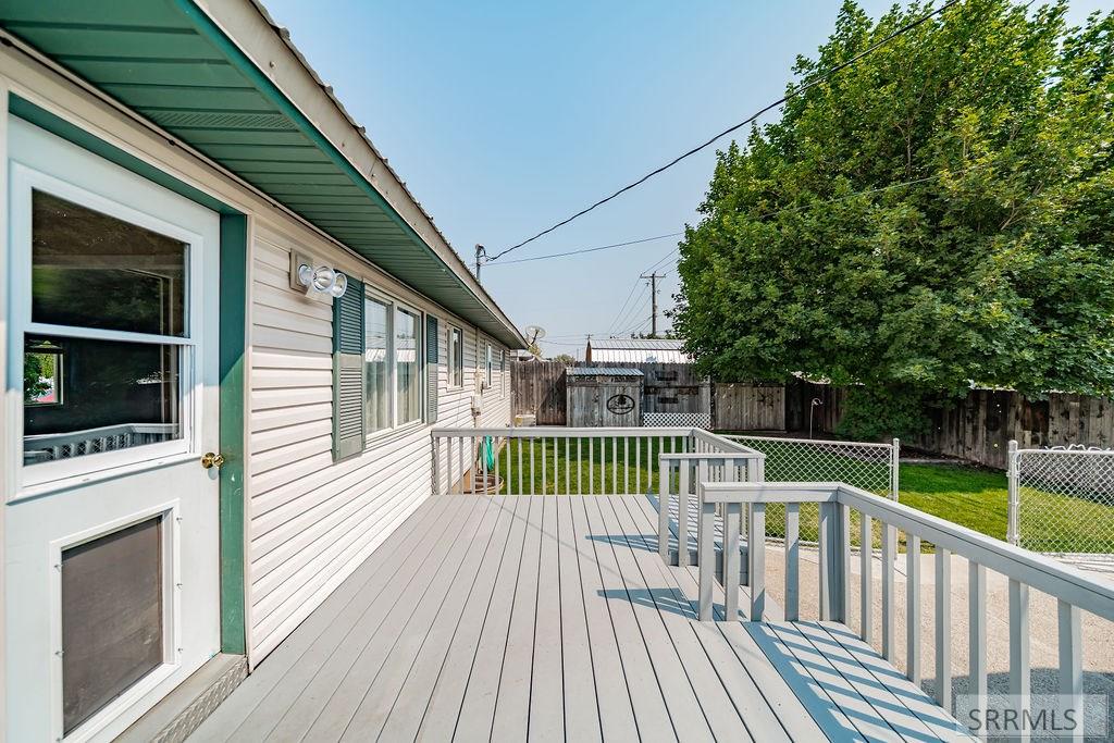 1072 Hillview Avenue Property Photo 41