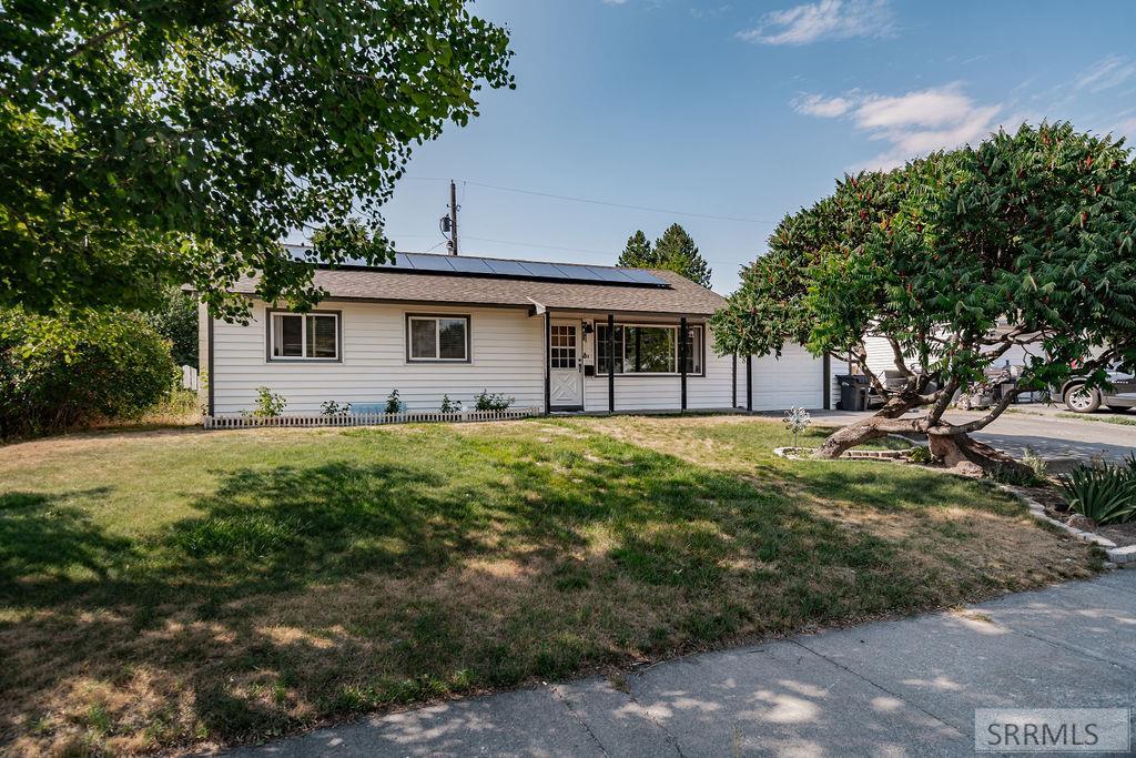 668 Terrace Drive Property Photo 1