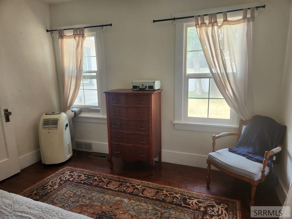 305 4th Street Property Photo 24