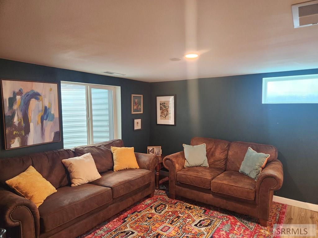 305 4th Street Property Photo 29