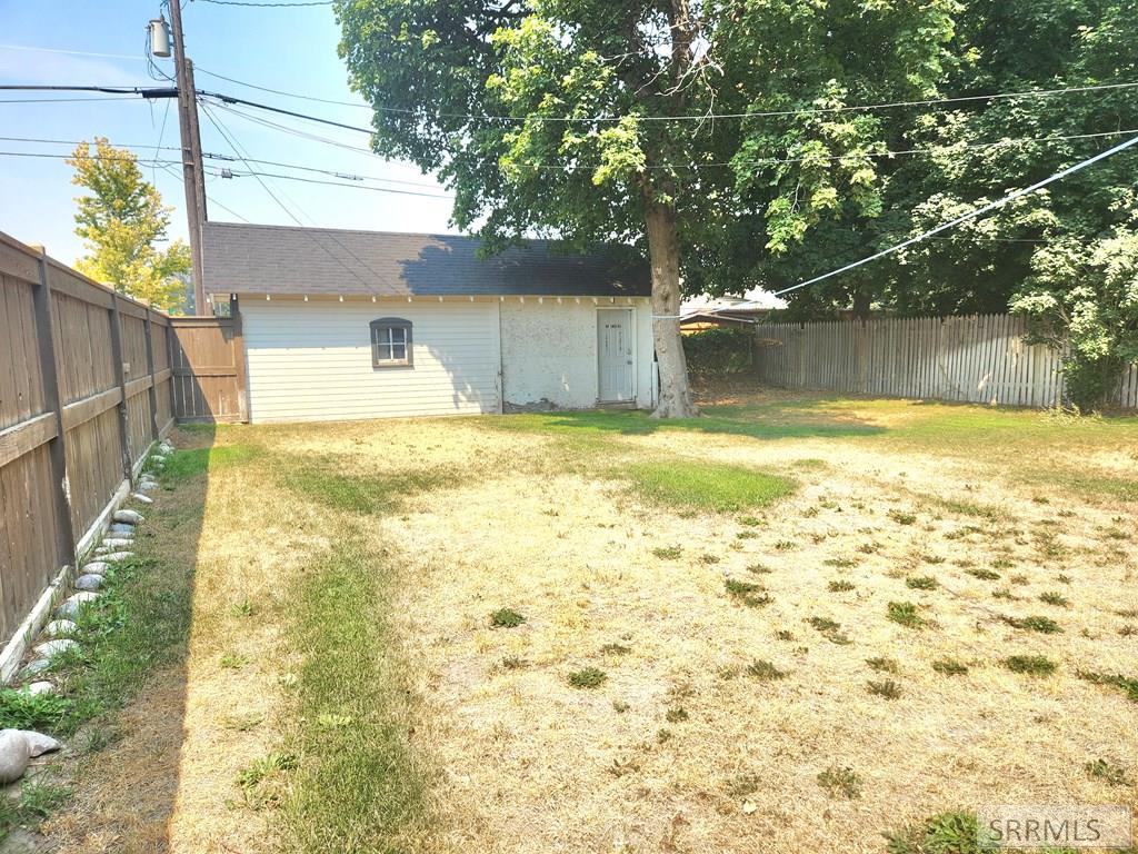 305 4th Street Property Photo 38