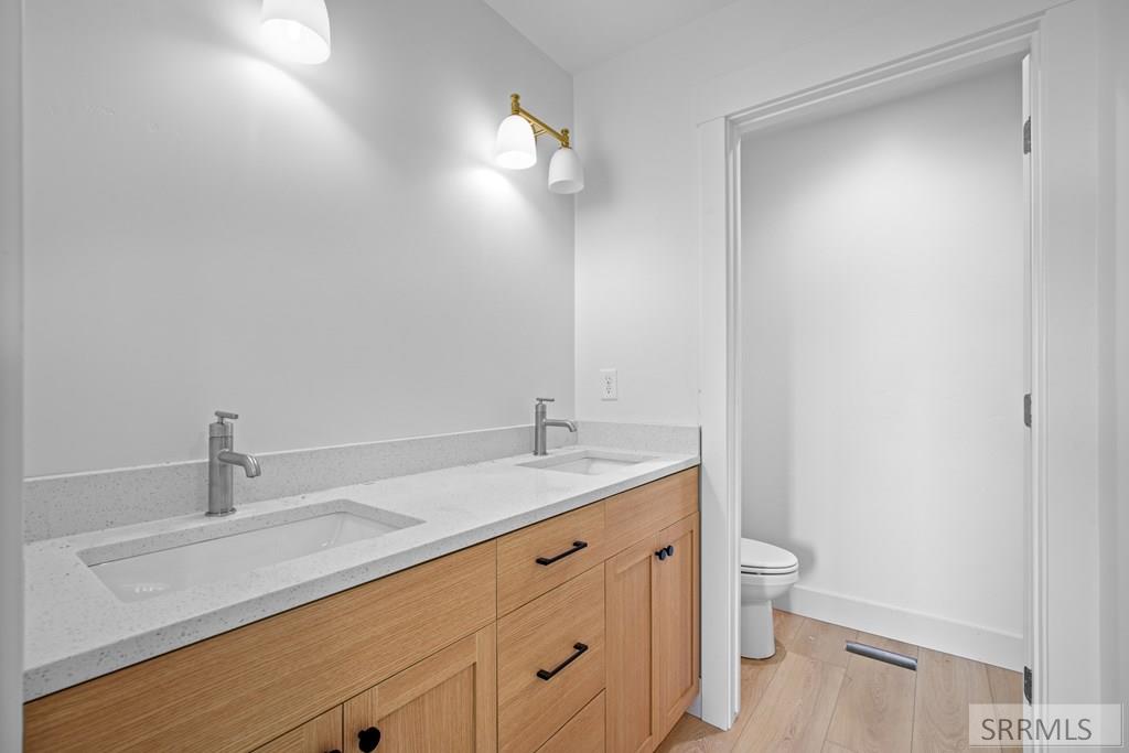3676 E Felix Way Property Photo 13