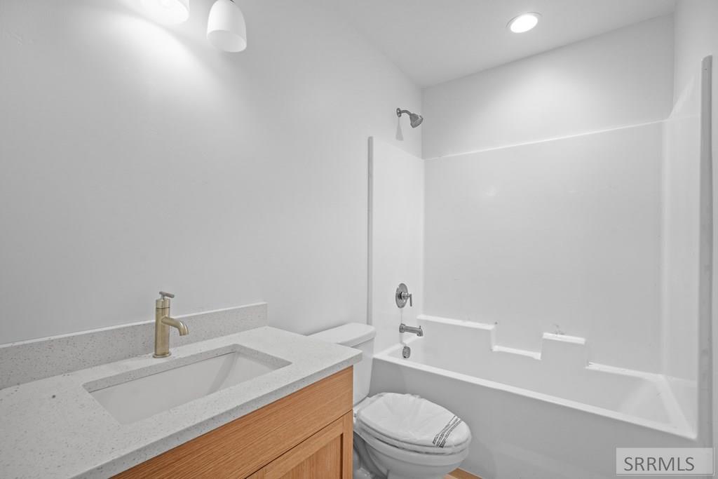 3676 E Felix Way Property Photo 16