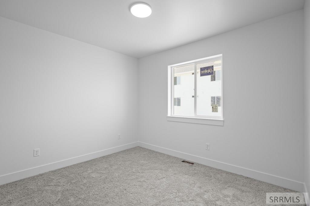 3676 E Felix Way Property Photo 17