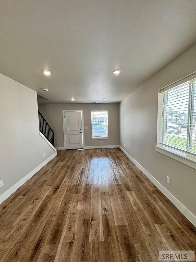 1612 Hannah Lane Property Photo 4