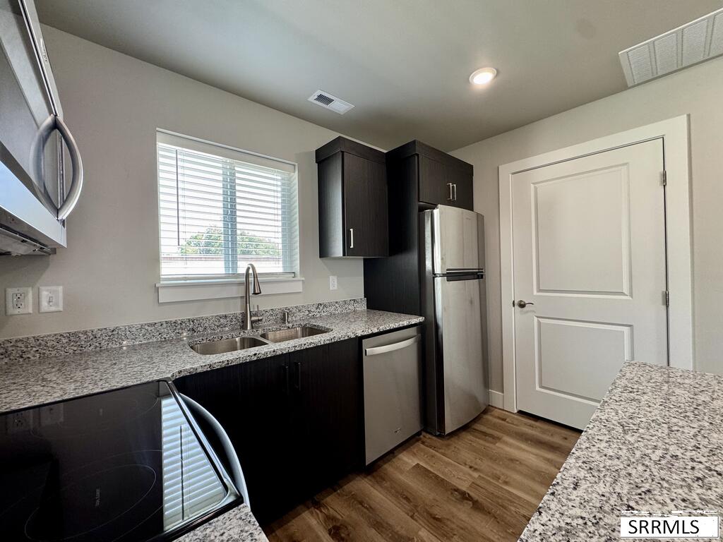1612 Hannah Lane Property Photo 10