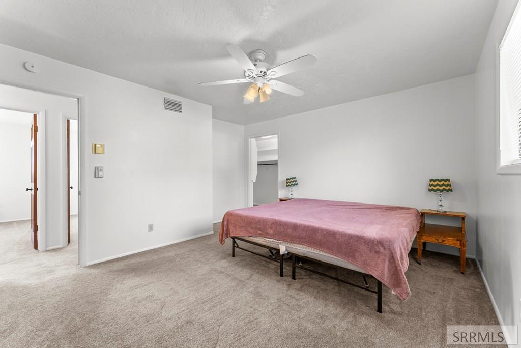 2755 Ross Avenue Property Photo 6