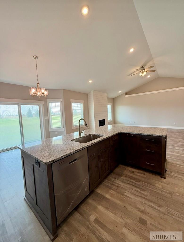 1406 N 615 E Property Photo 9