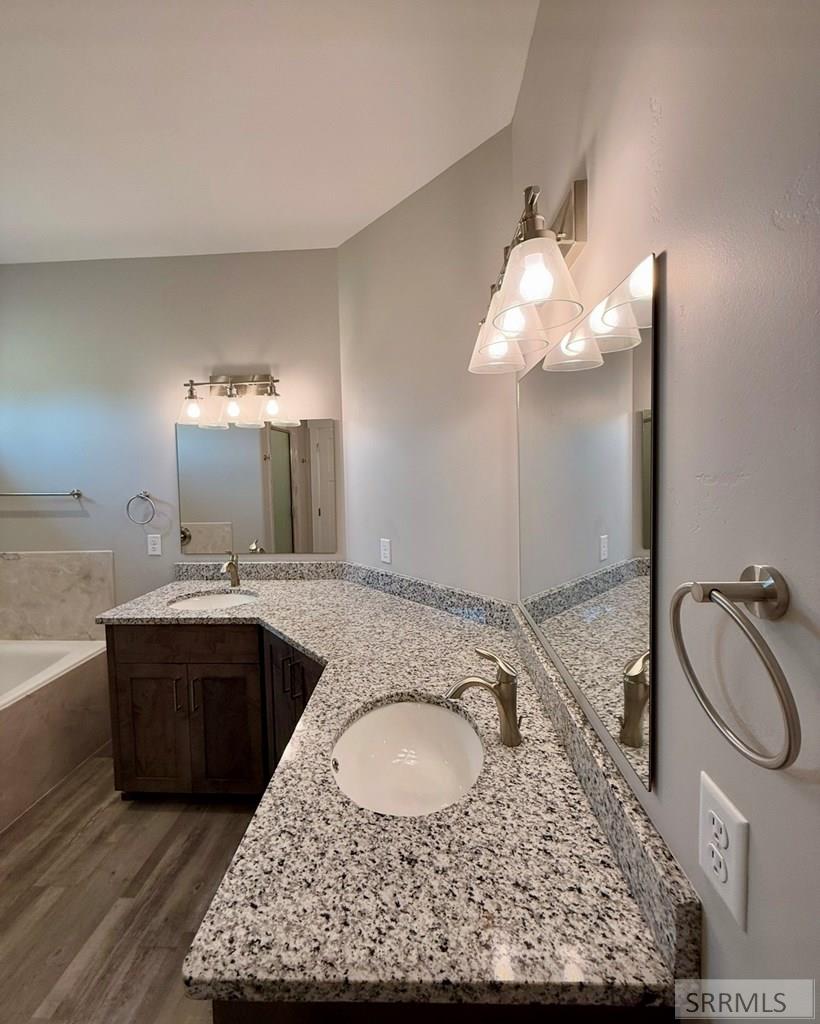 1406 N 615 E Property Photo 23