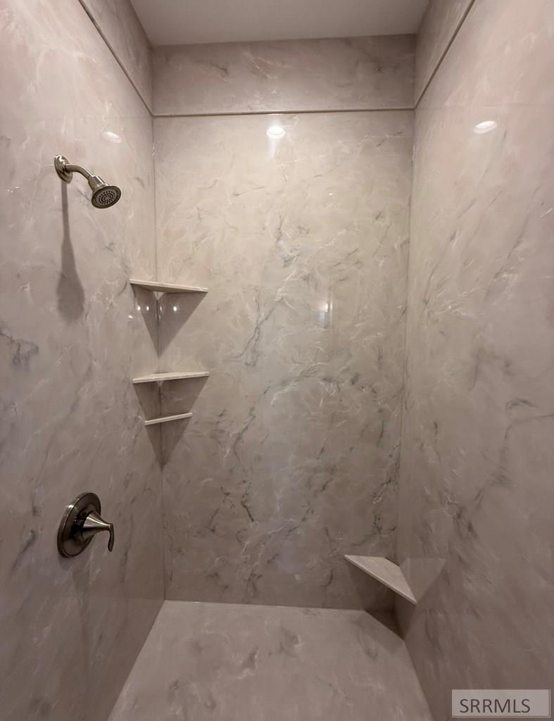 1406 N 615 E Property Photo 26