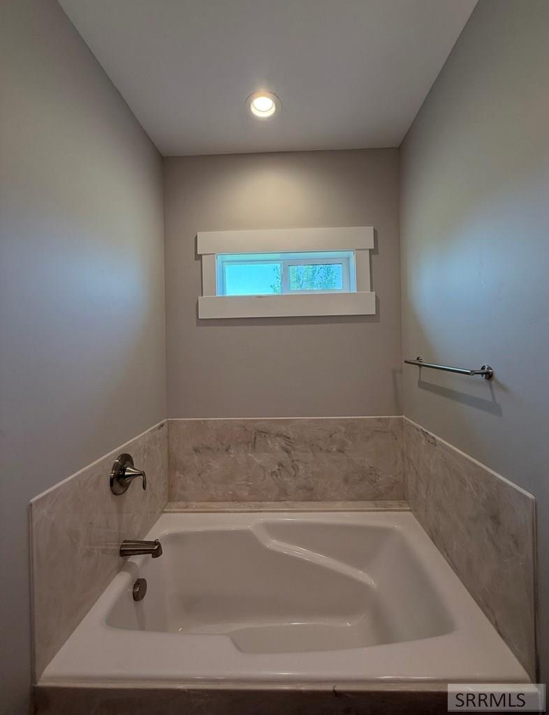 1406 N 615 E Property Photo 27