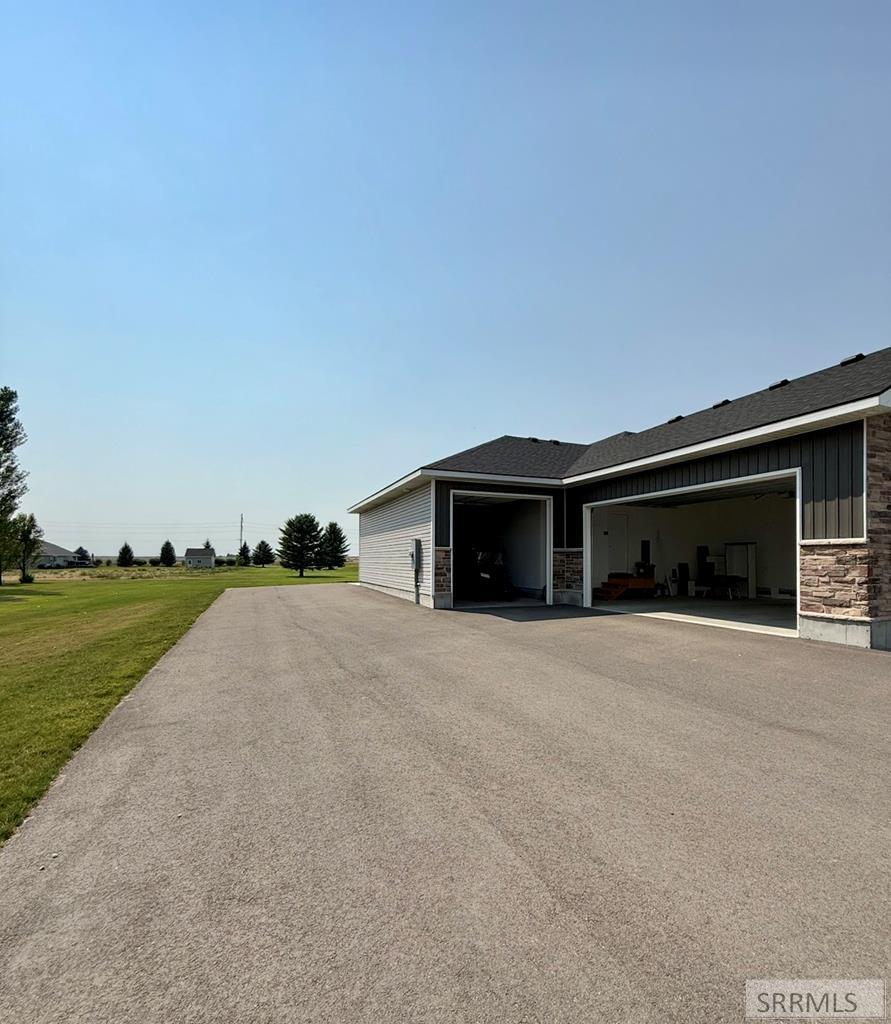 1406 N 615 E Property Photo 39
