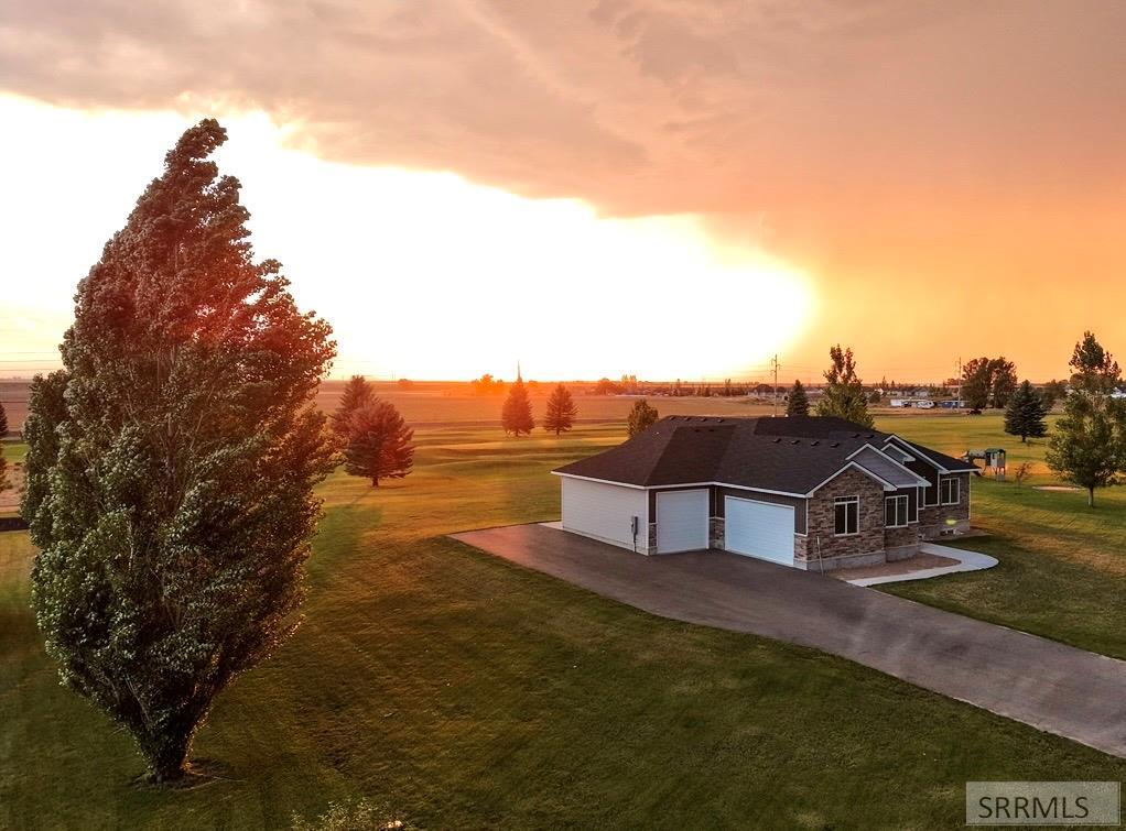 1406 N 615 E Property Photo 47