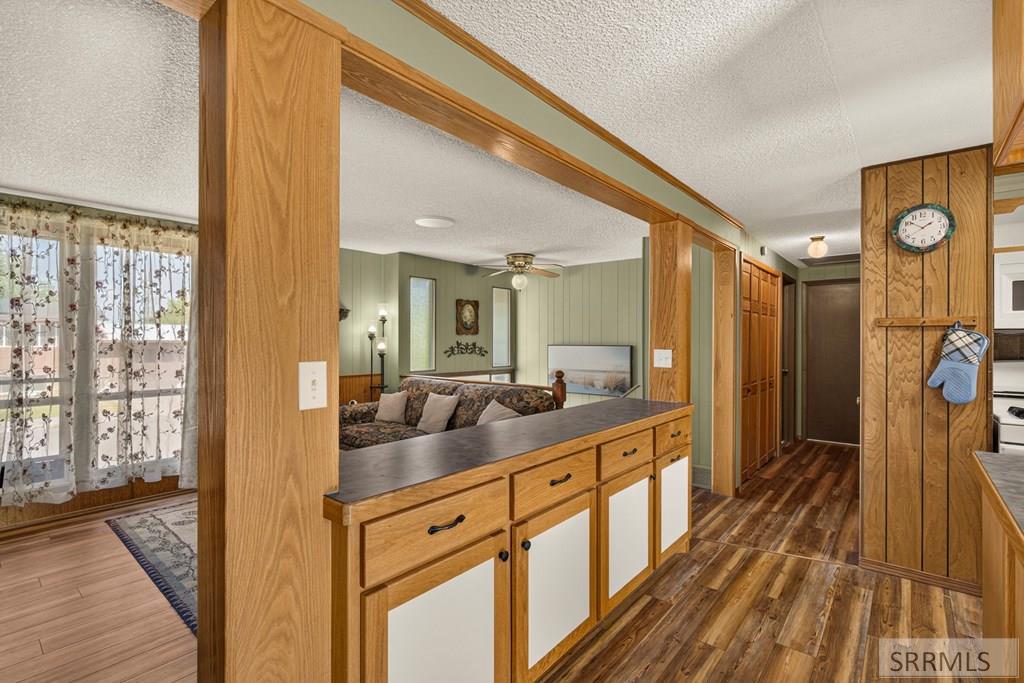 560 W Targhee Street Property Photo 6