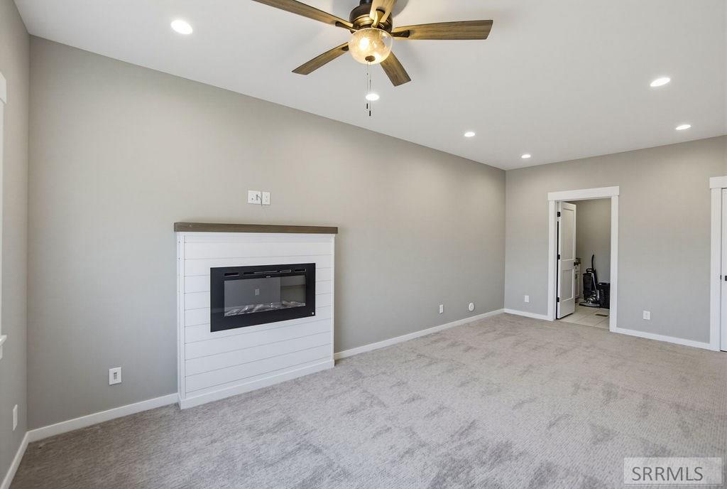 1232 Gathe Dr Property Photo 42