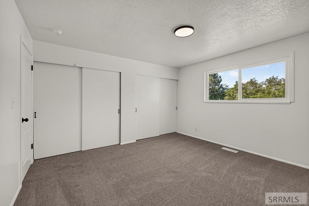 254 S Ammon Road Property Photo 14