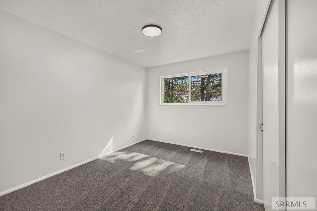 254 S Ammon Road Property Photo 20