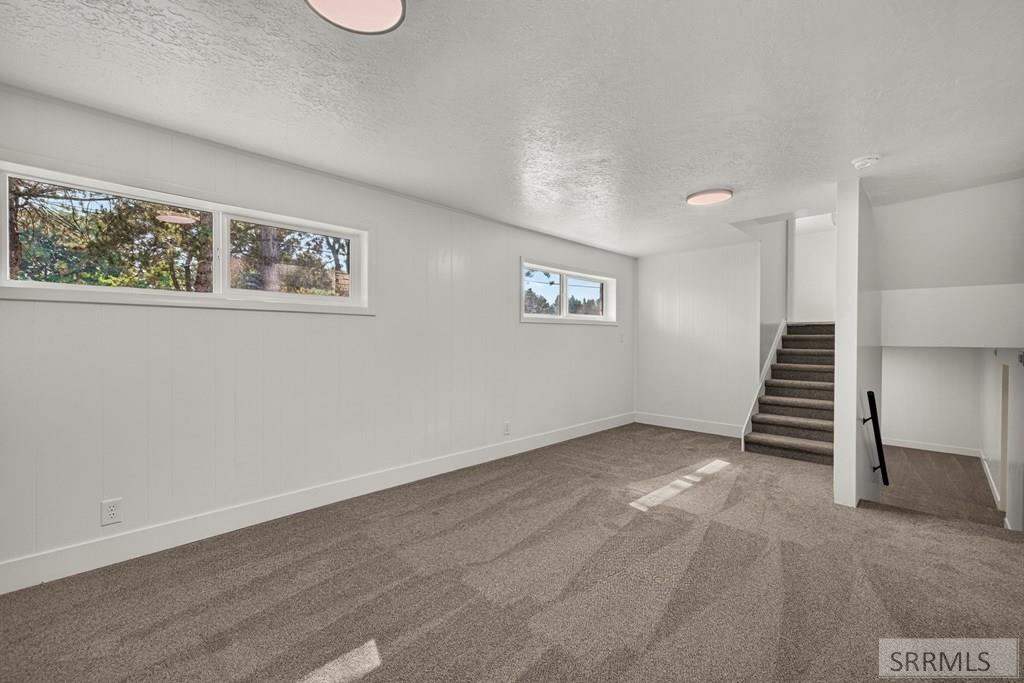 254 S Ammon Road Property Photo 24