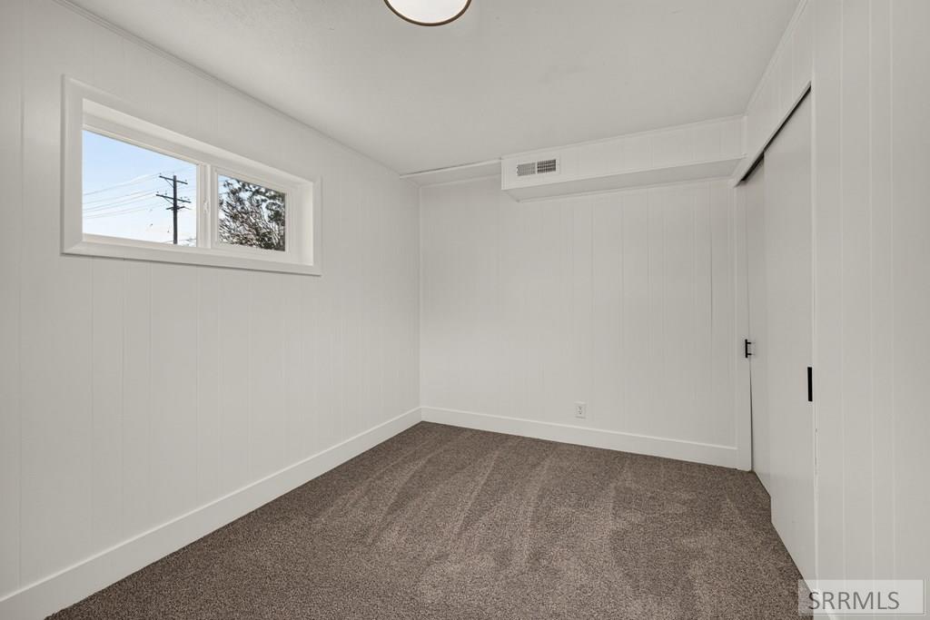 254 S Ammon Road Property Photo 33