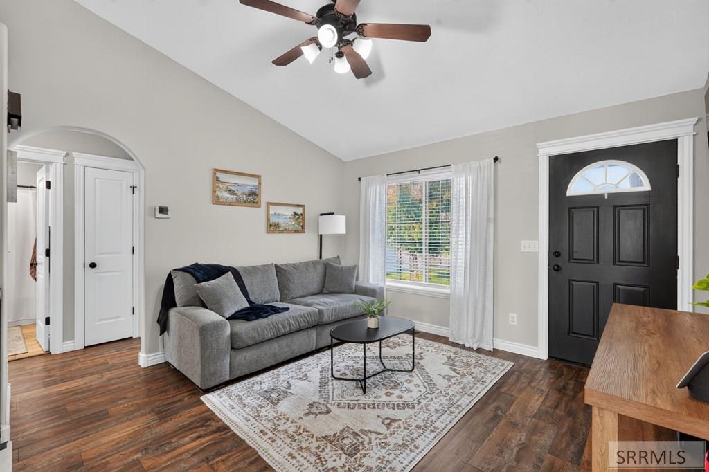 4543 Hershey Loop Property Photo 11
