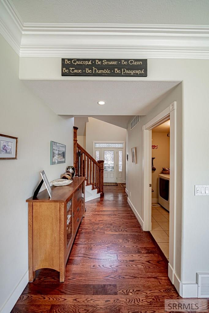 2094 Autumn Lane Property Photo 14