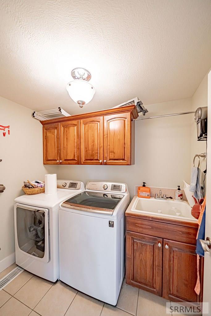 2094 Autumn Lane Property Photo 37