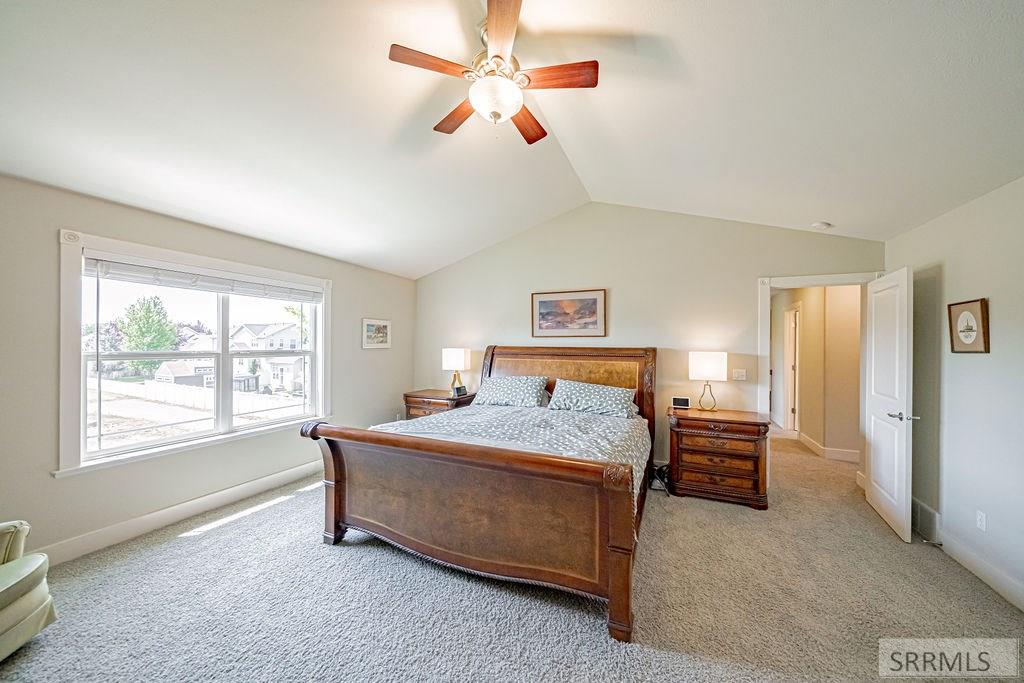 2094 Autumn Lane Property Photo 41