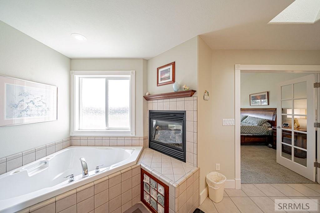 2094 Autumn Lane Property Photo 49