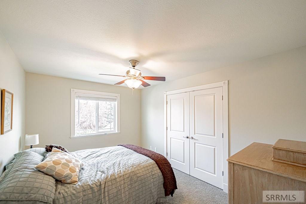 2094 Autumn Lane Property Photo 53