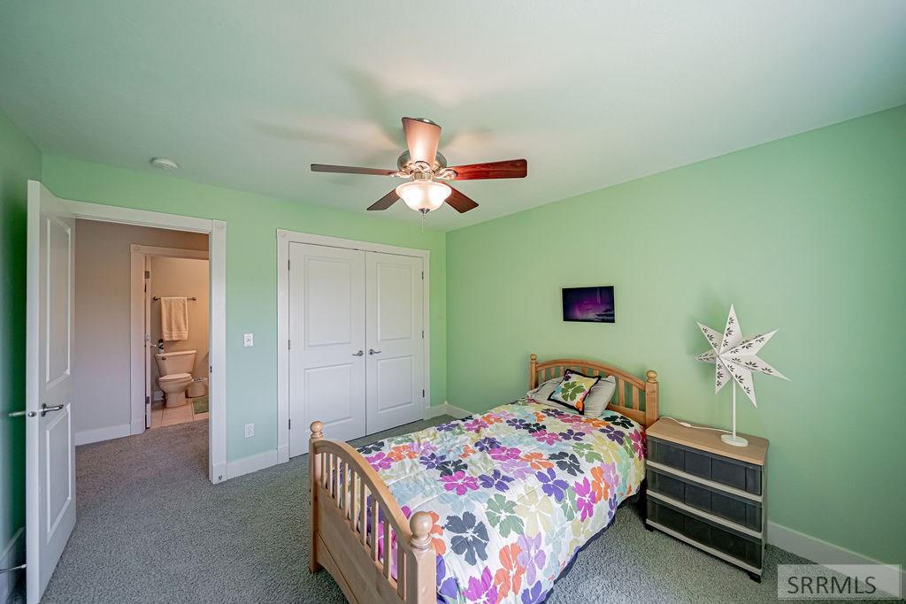 2094 Autumn Lane Property Photo 56
