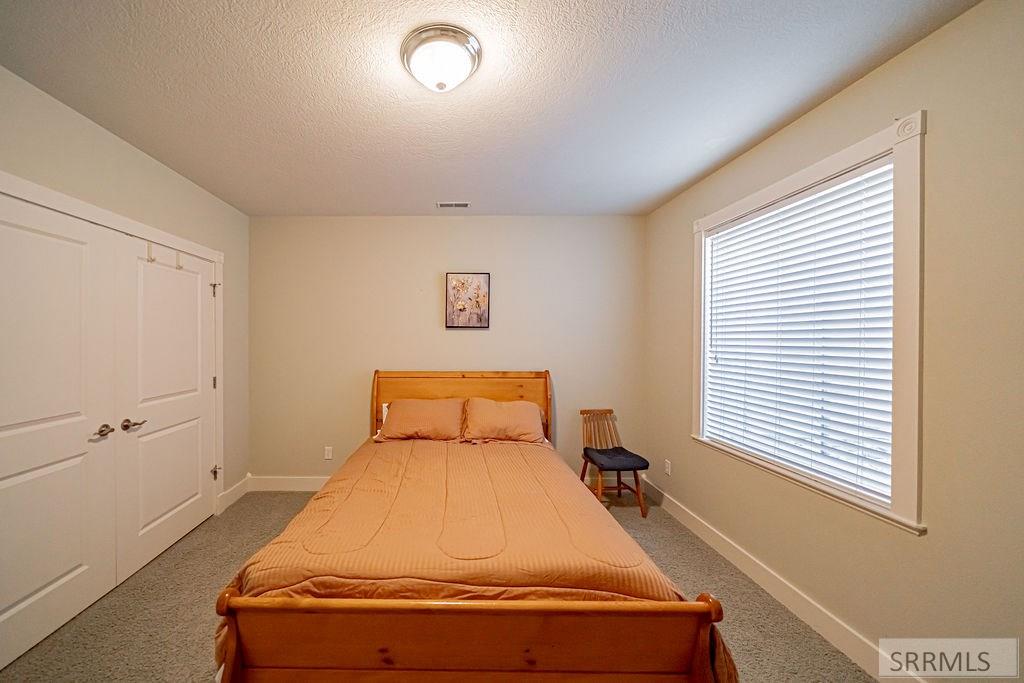 2094 Autumn Lane Property Photo 68