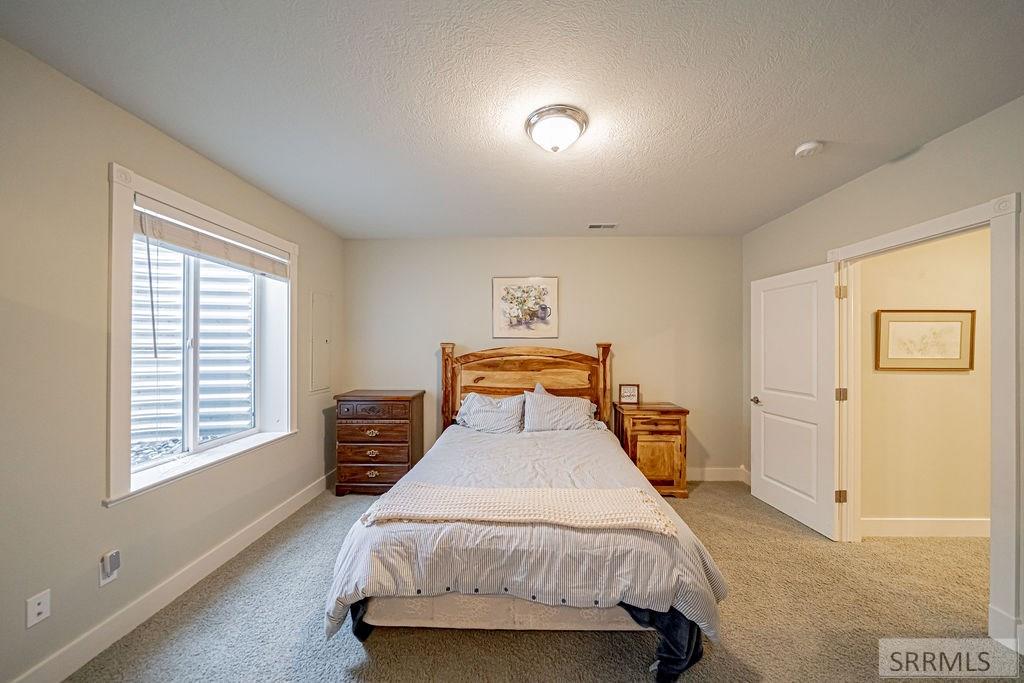 2094 Autumn Lane Property Photo 71