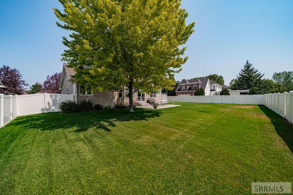 2094 Autumn Lane Property Photo 90