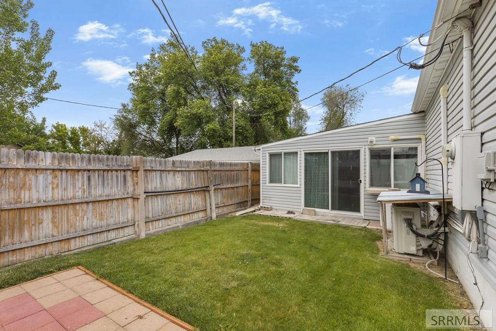 742 Fort Hall Avenue Property Photo 18