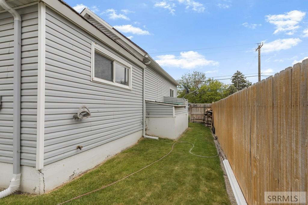 742 Fort Hall Avenue Property Photo 19