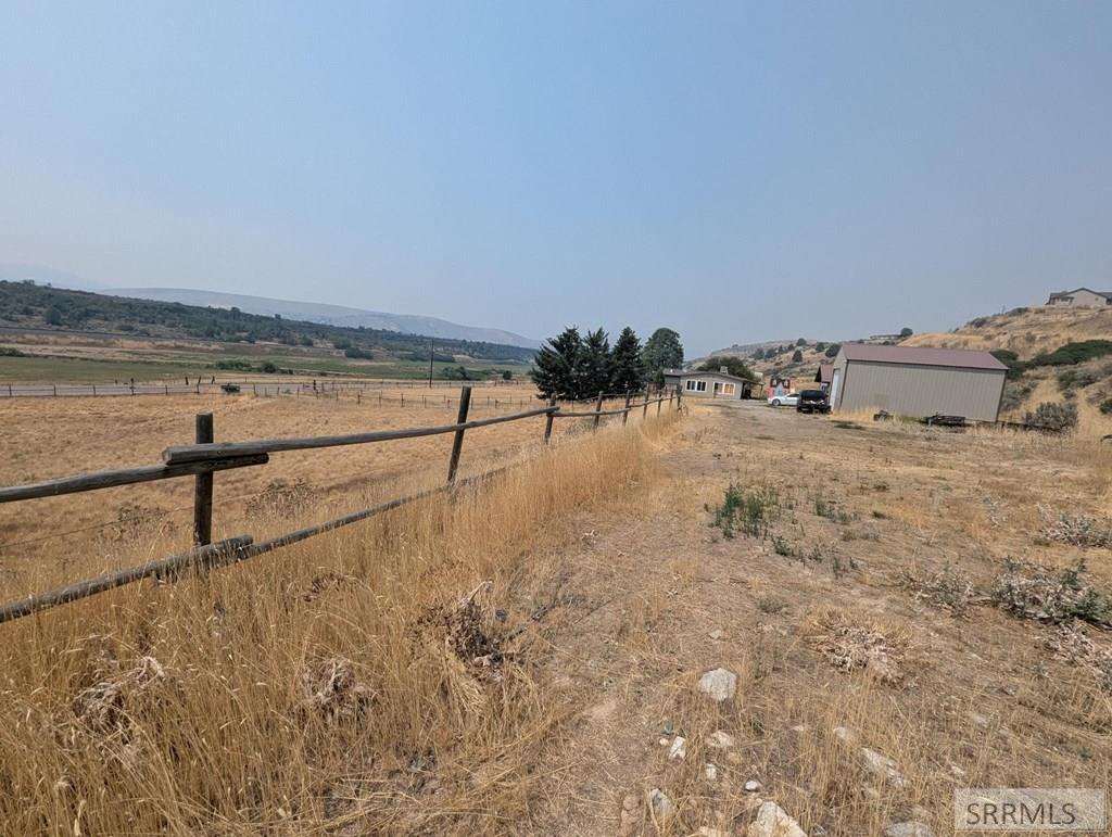 262 S Old Hwy 91 Property Photo 2