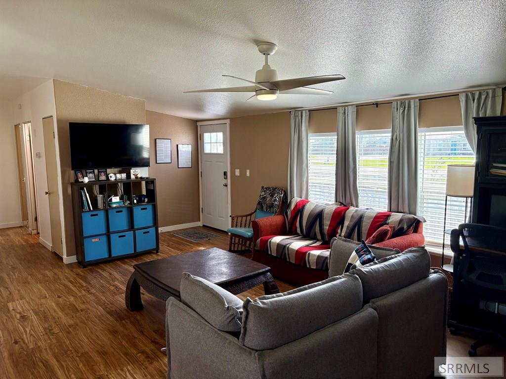 3219 S Niel Drive Property Photo 6