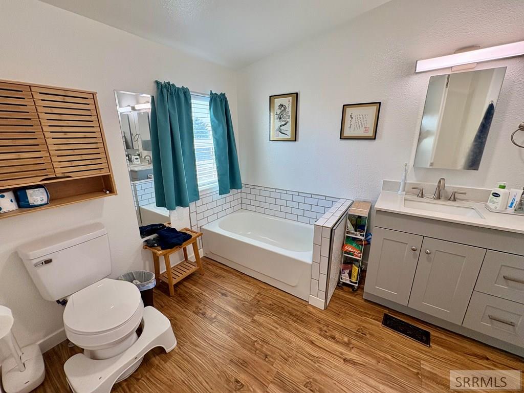 3219 S Niel Drive Property Photo 14
