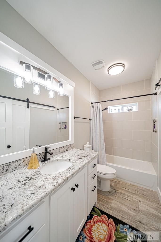 4824 E Torcello Drive Property Photo 26