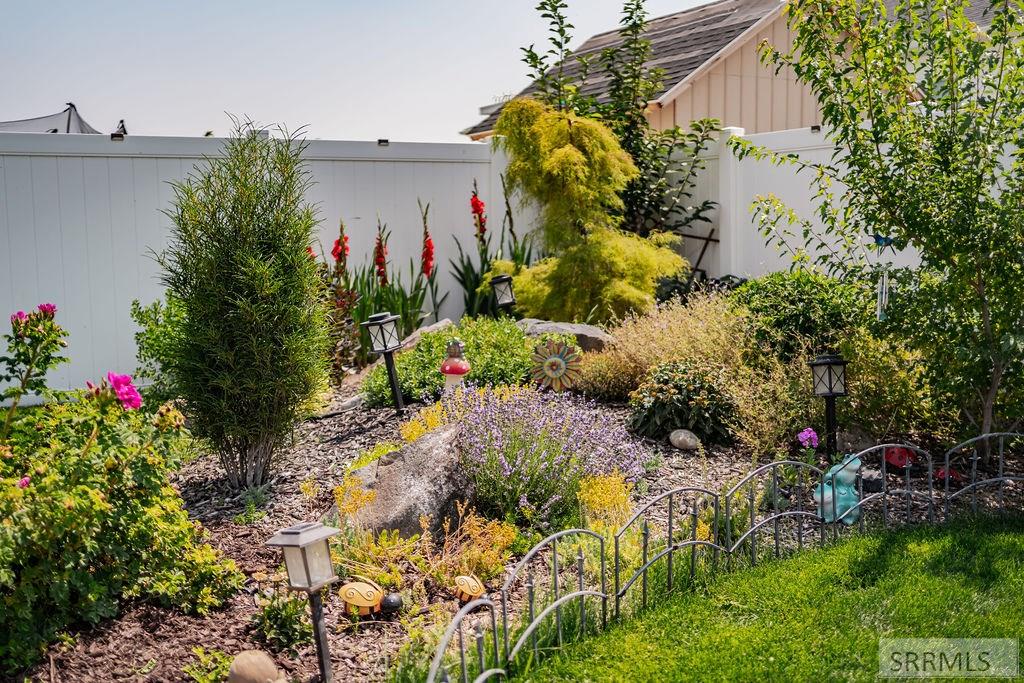 4824 E Torcello Drive Property Photo 43
