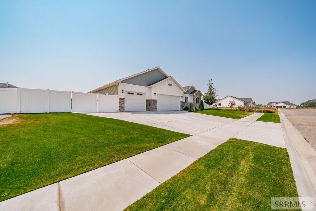 4824 E Torcello Drive Property Photo 48
