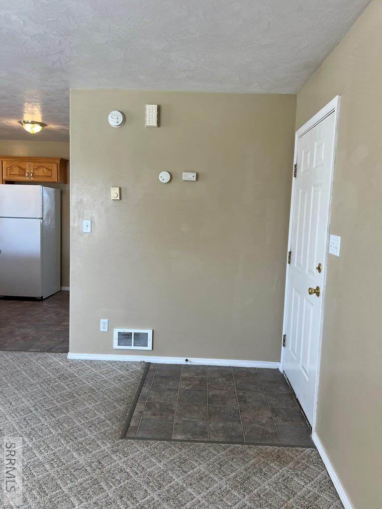 858 Anne Street Property Photo 10