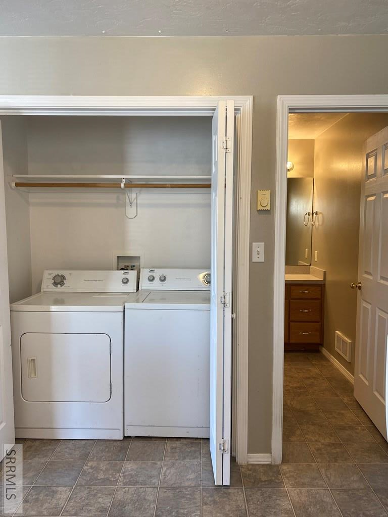 858 Anne Street Property Photo 26