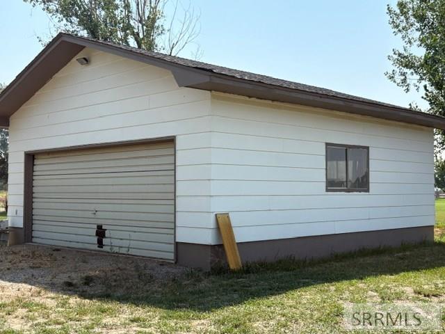 4293 W 49th S Property Photo 8