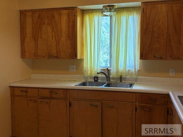 4293 W 49th S Property Photo 19
