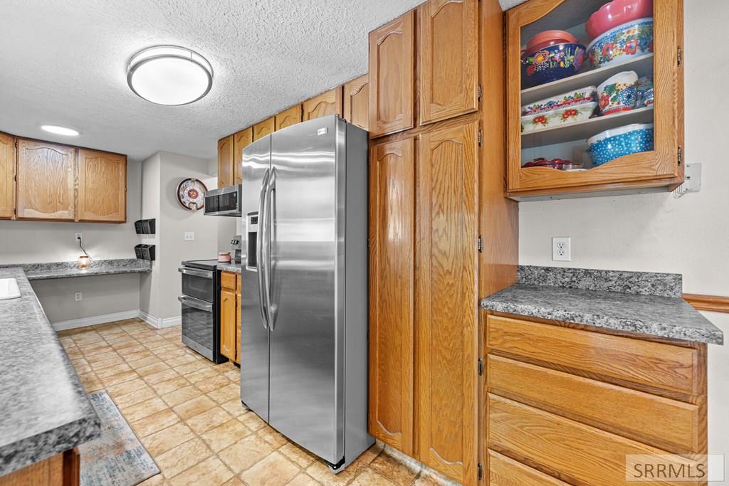 235 Spruce Street Property Photo 18