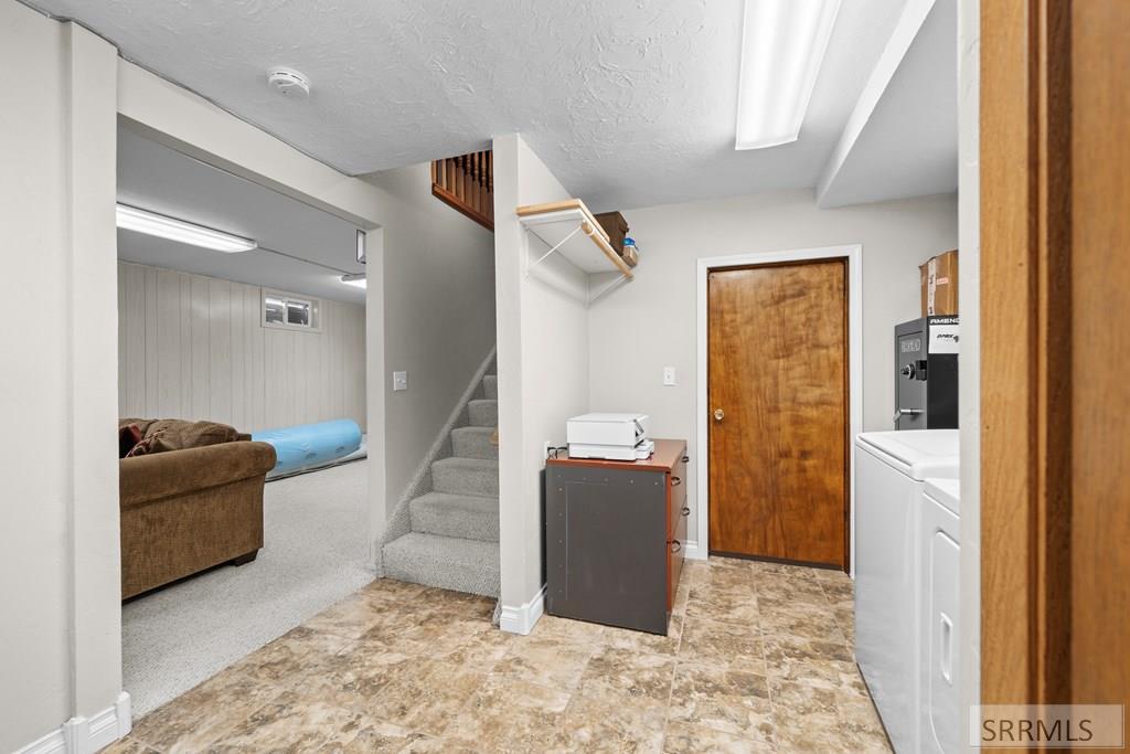 235 Spruce Street Property Photo 35