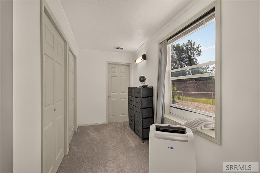 212 Archer Street Property Photo 13